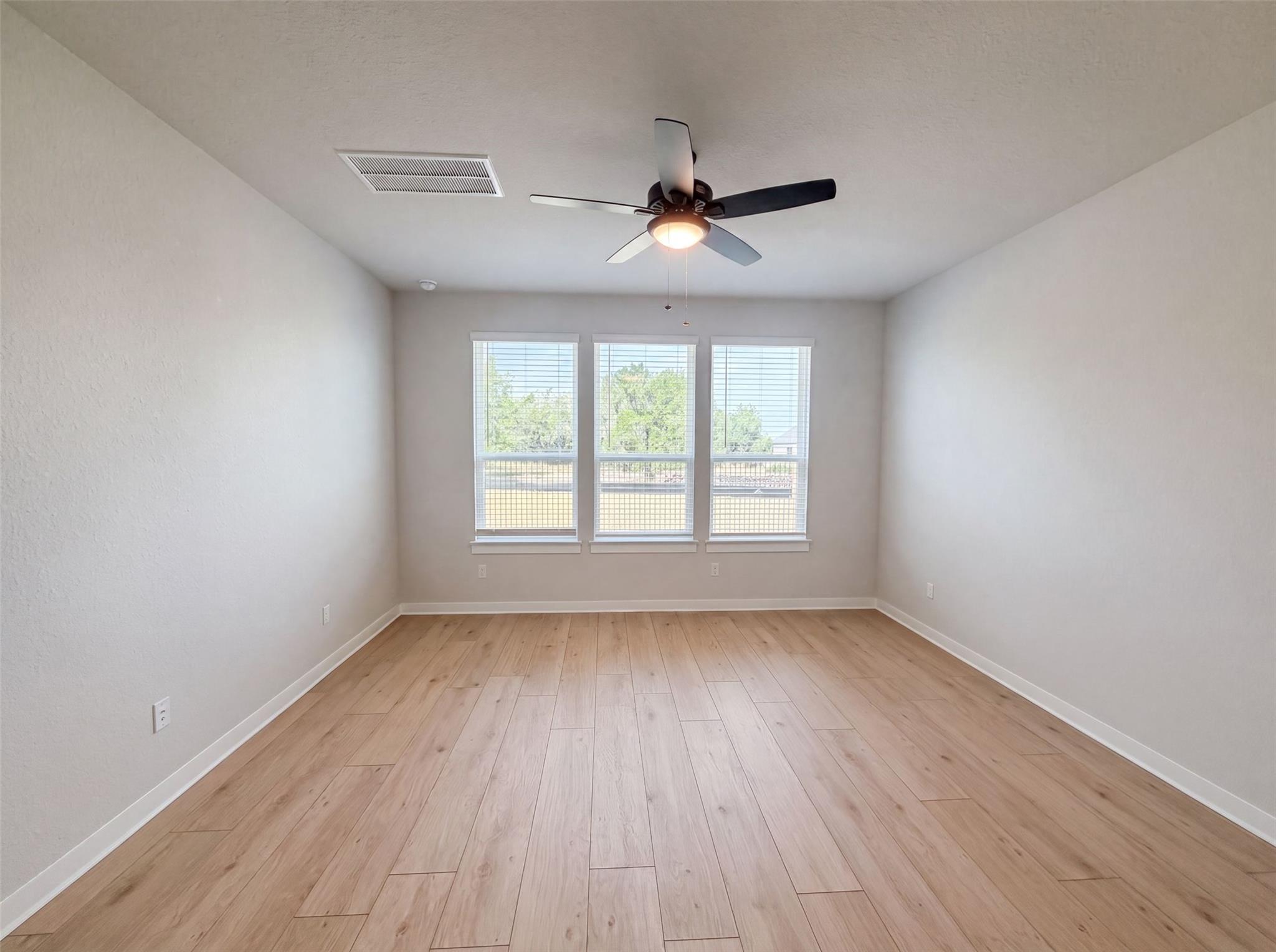 Home photo 4