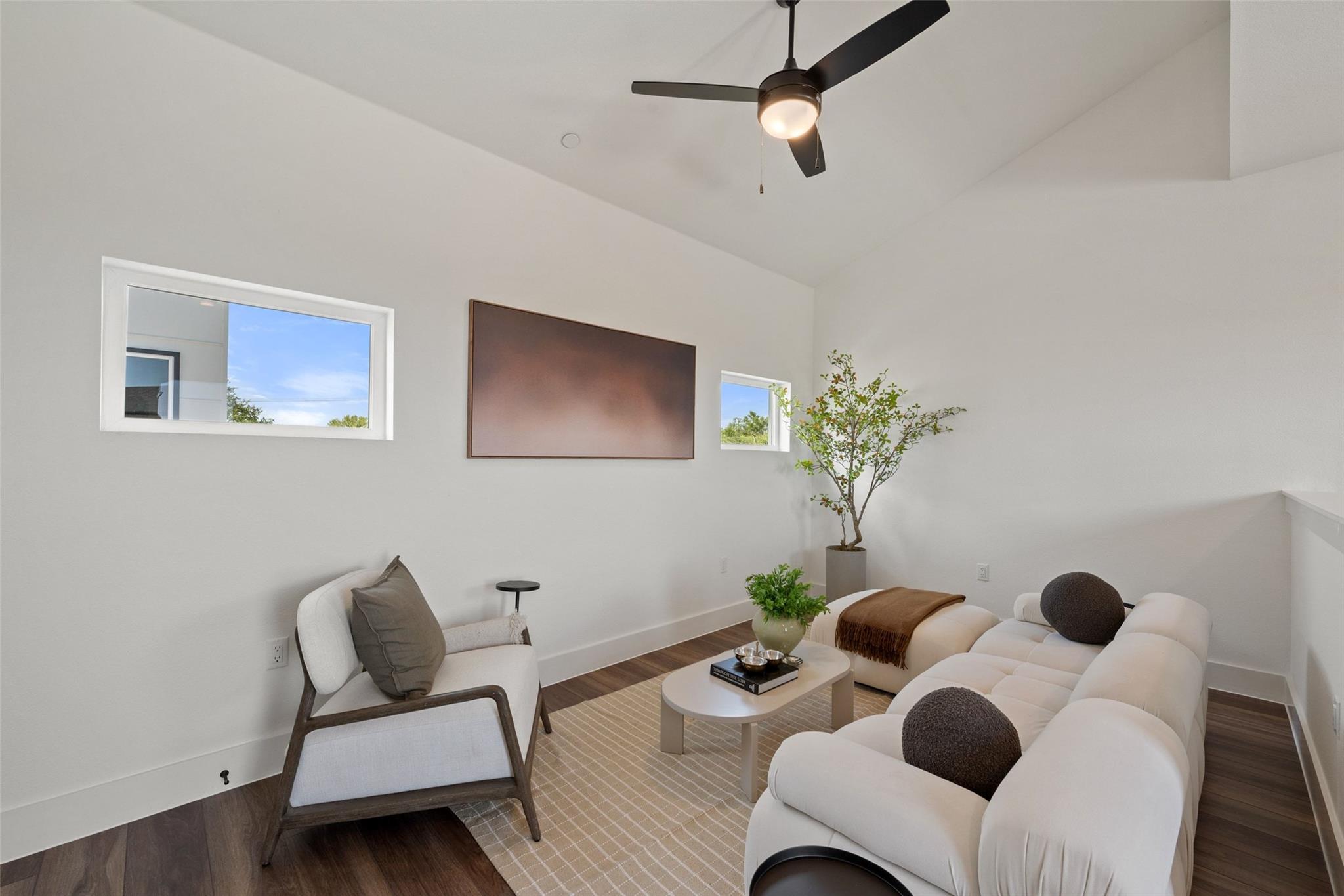 Home photo 17