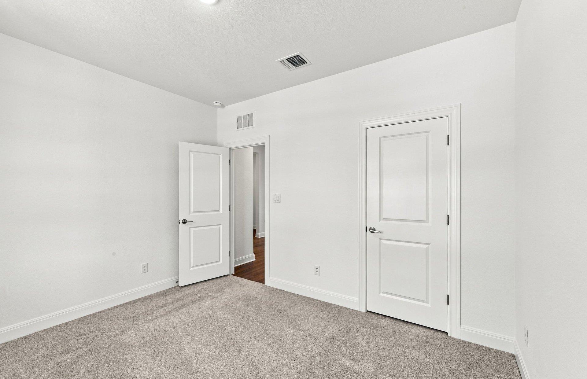 Home photo 16