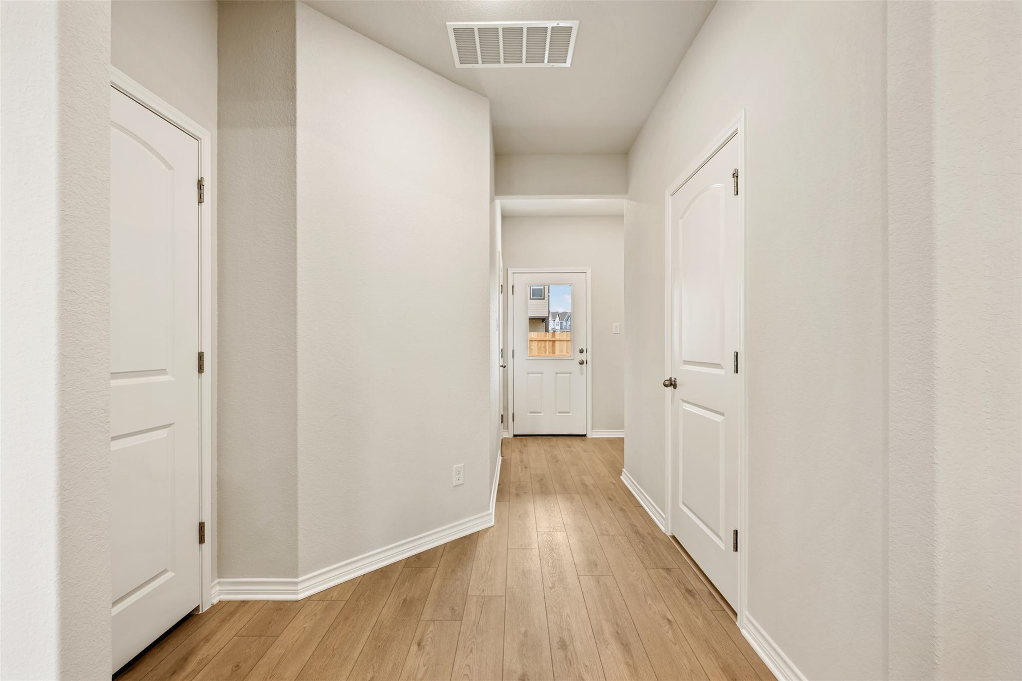Home photo 19