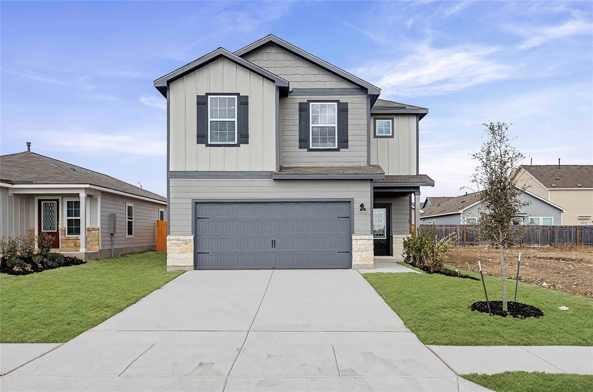 385  Silent Meadow Run in Maxwell
