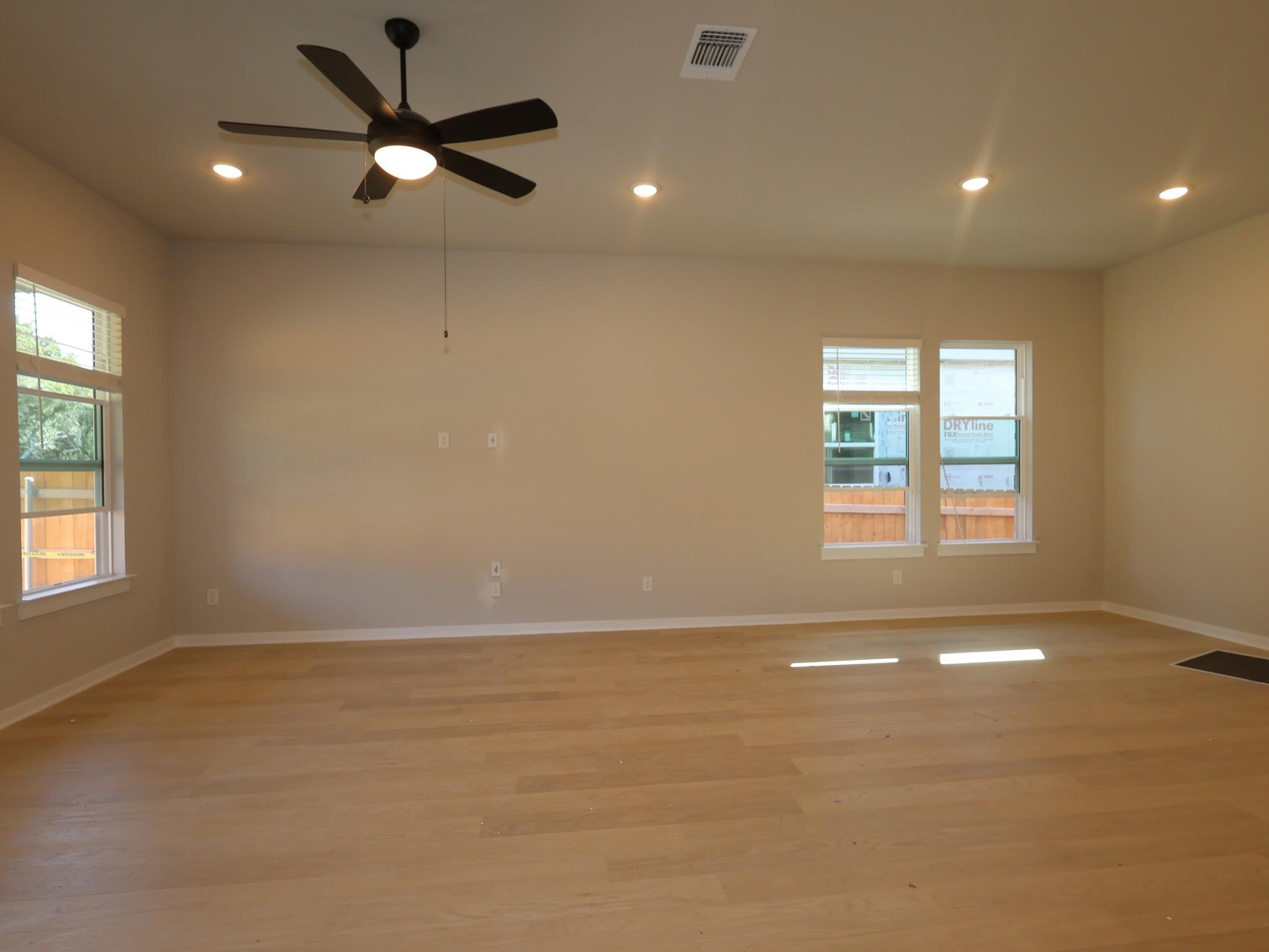 Home photo 4