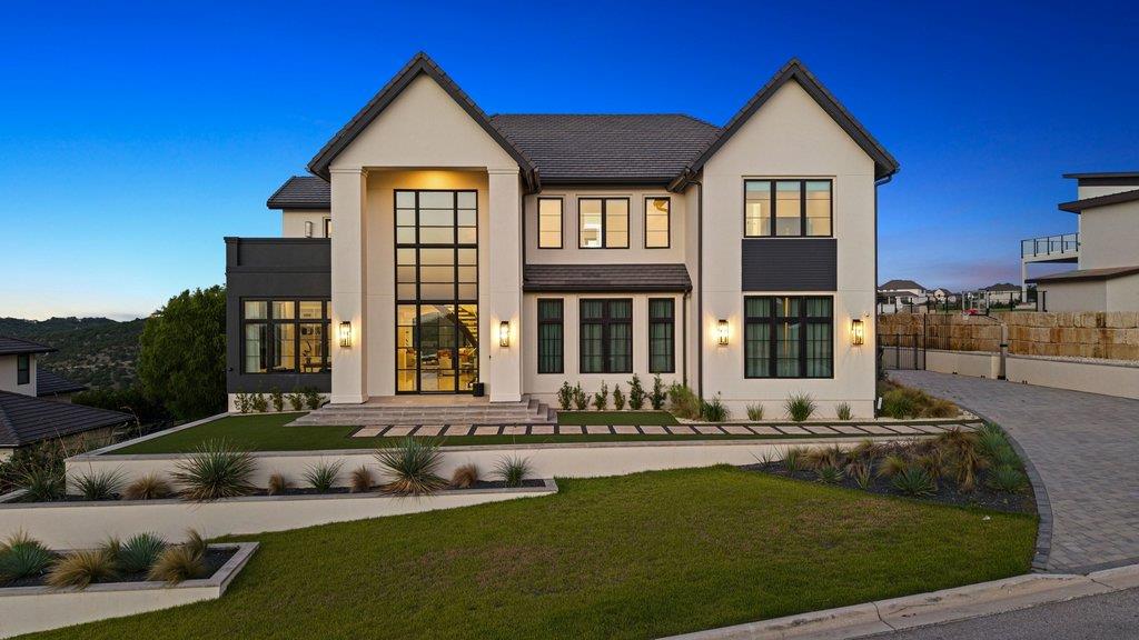 7117  Davenport Divide Rd in Austin