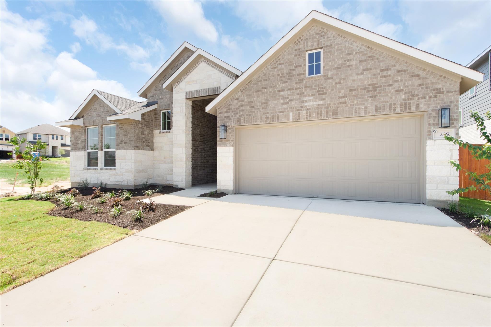 17809  Fox Manor Dr in Manor