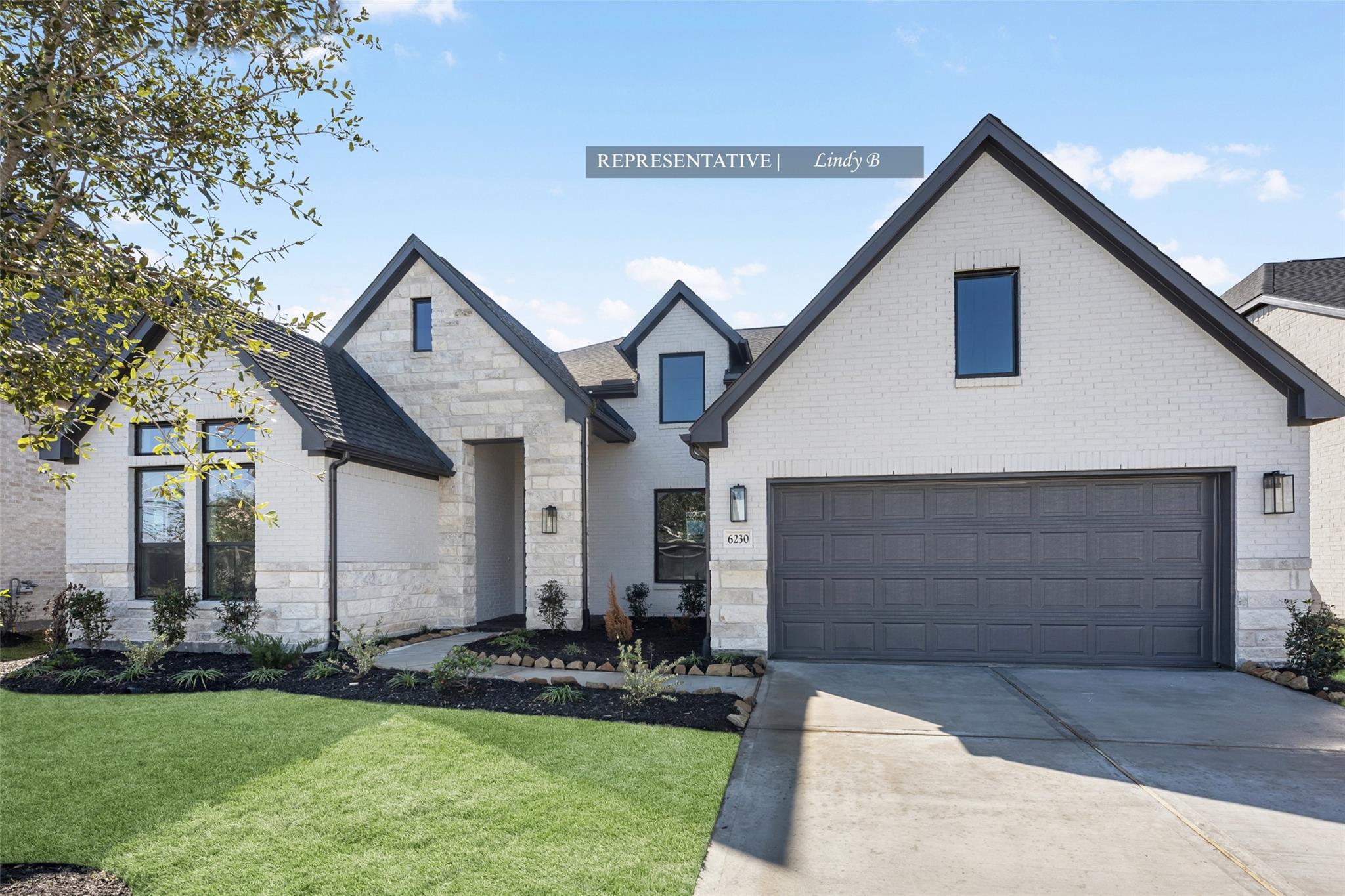 208  Snakeroot Trl in Georgetown