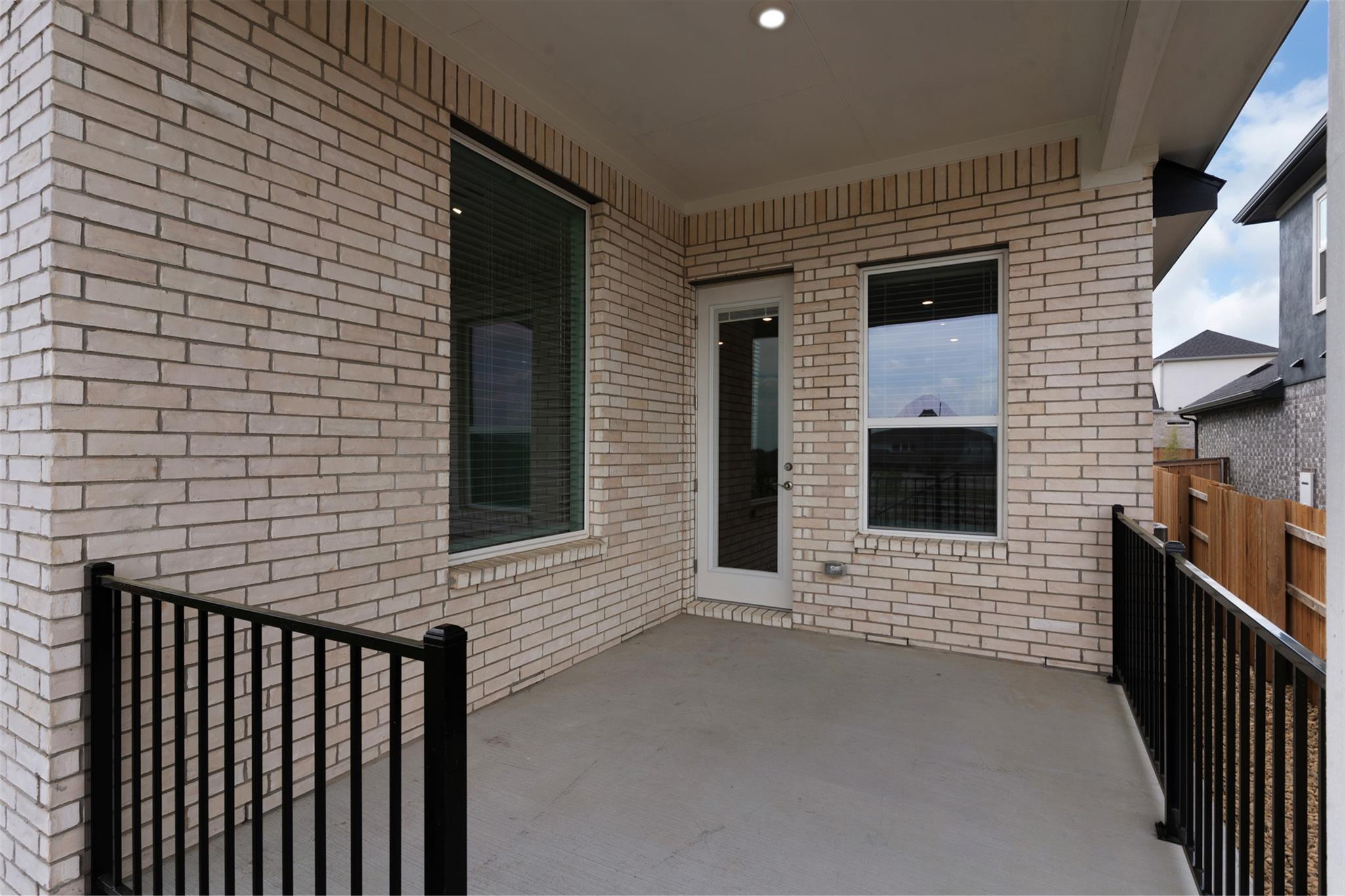 Home photo 20