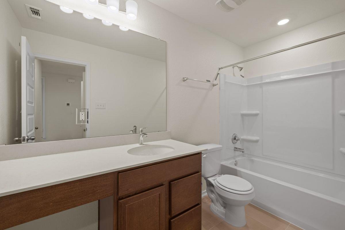 Home photo 17