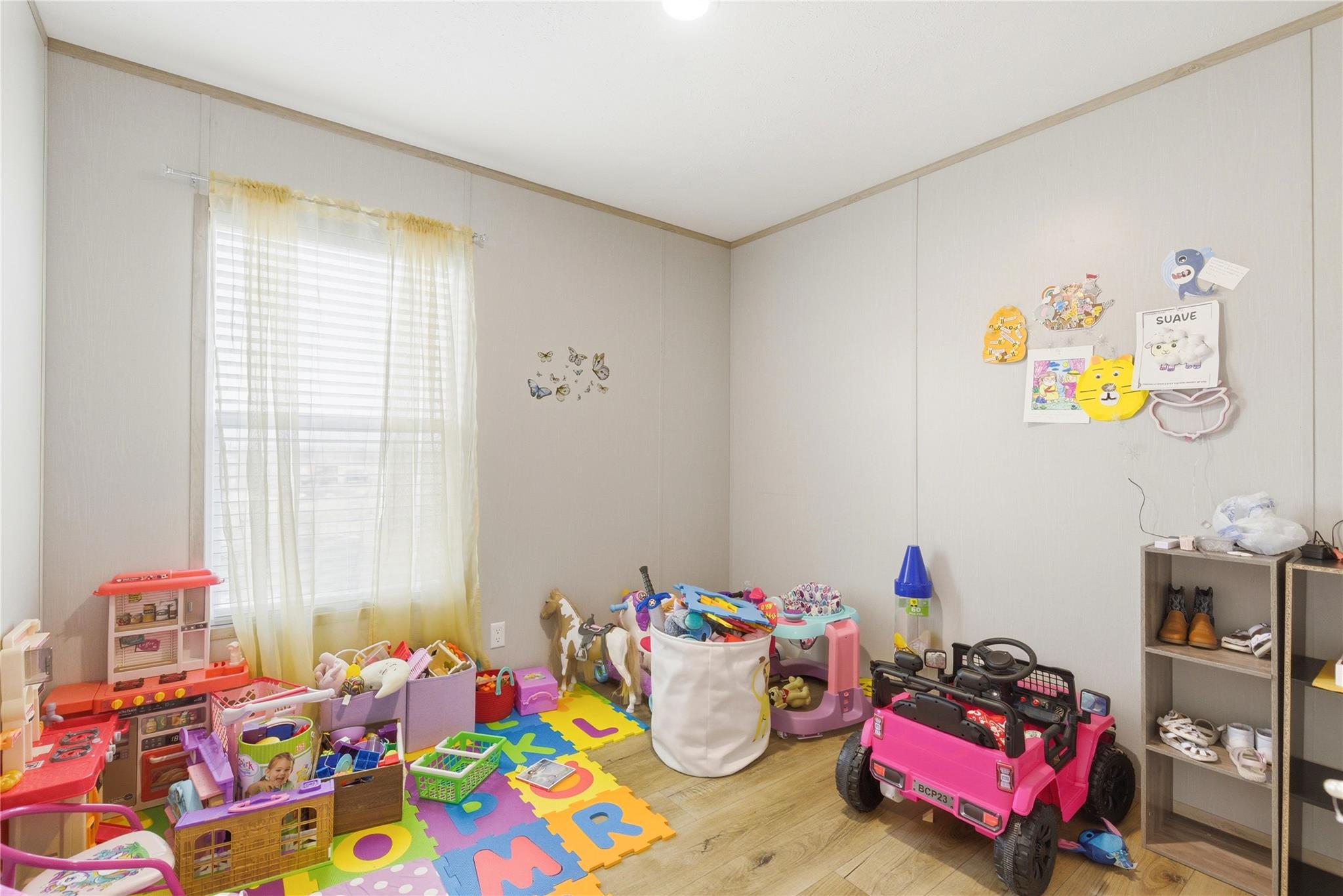Home photo 17