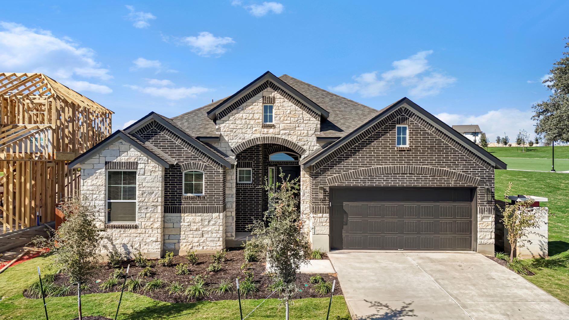 329  Ridgewell Loop in Georgetown