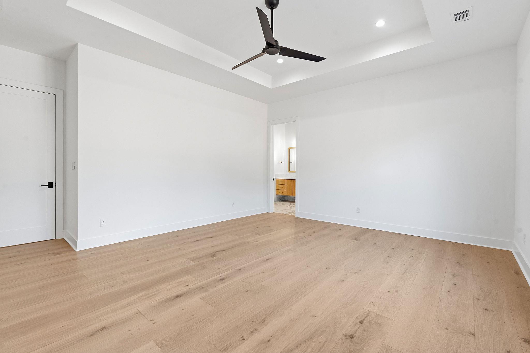 Home photo 22