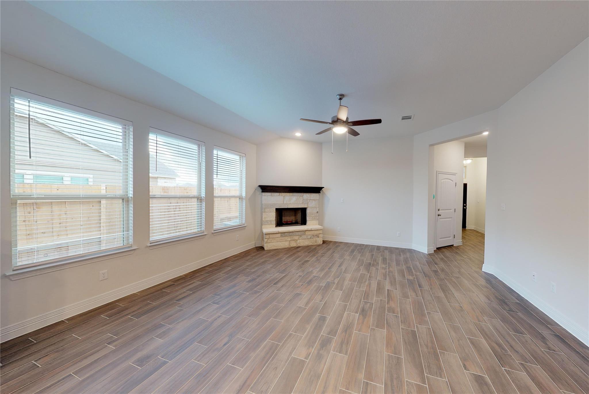 Home photo 4