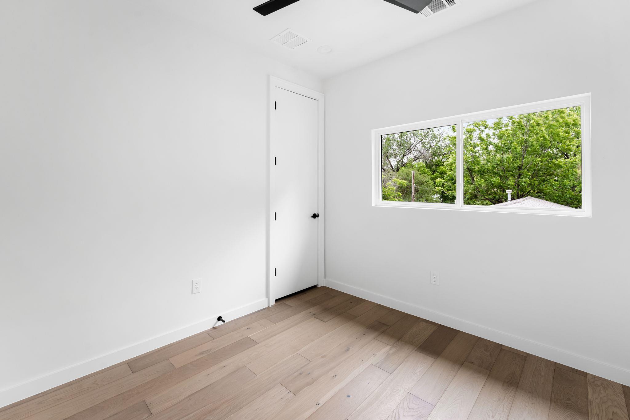 Home photo 23