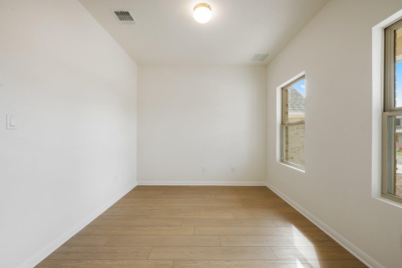 Home photo 4