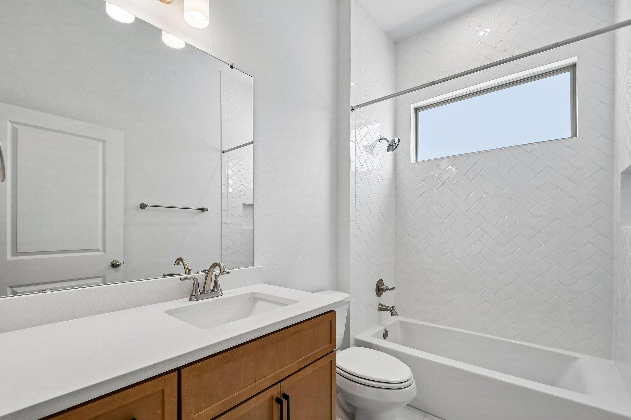 Home photo 17
