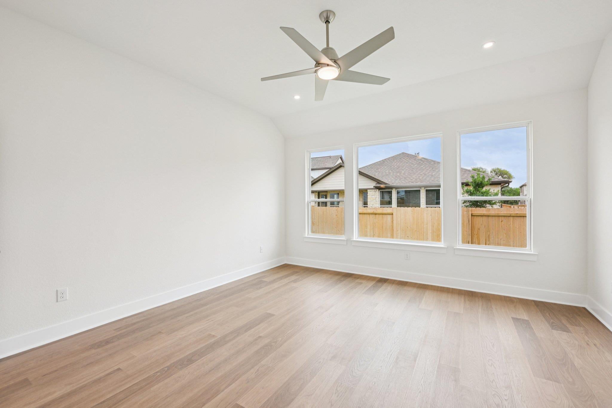 Home photo 17