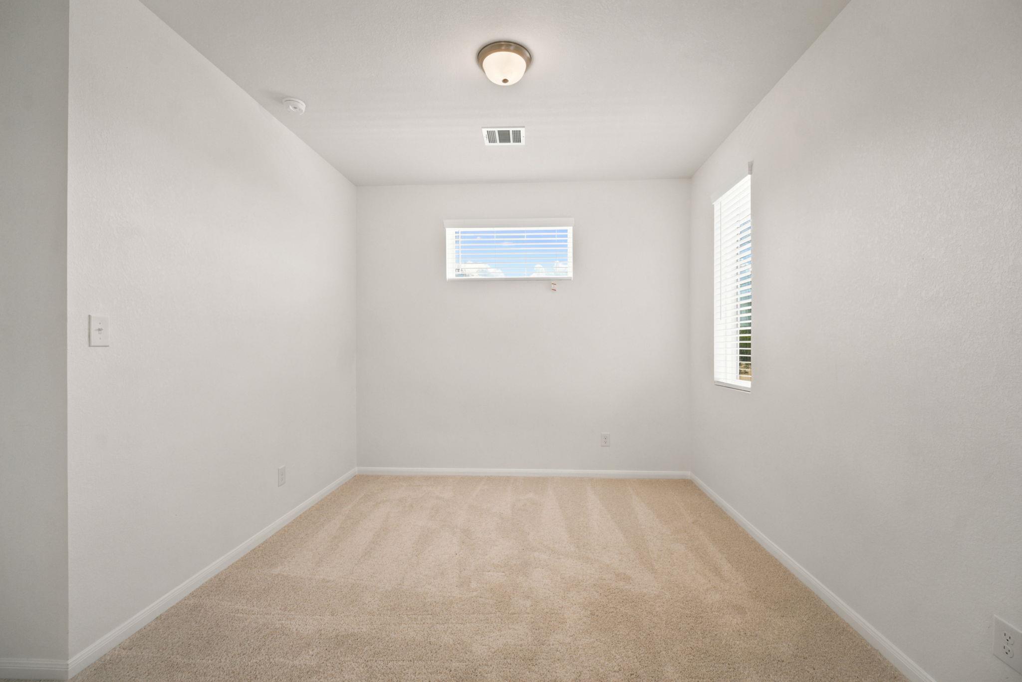 Home photo 17