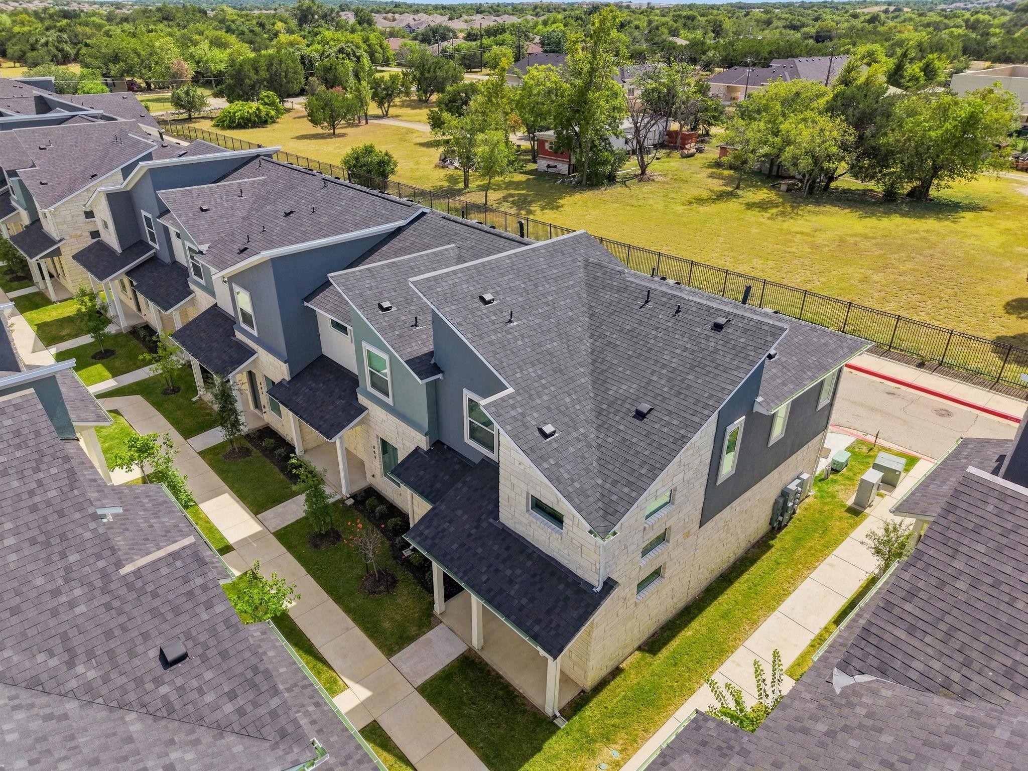 Home photo 24
