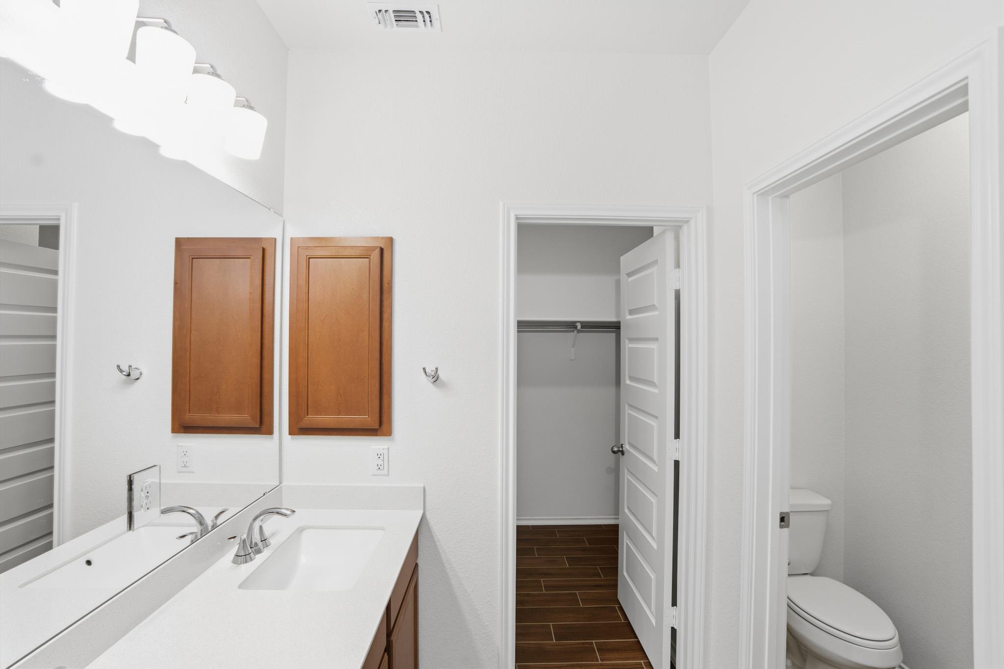 Home photo 19