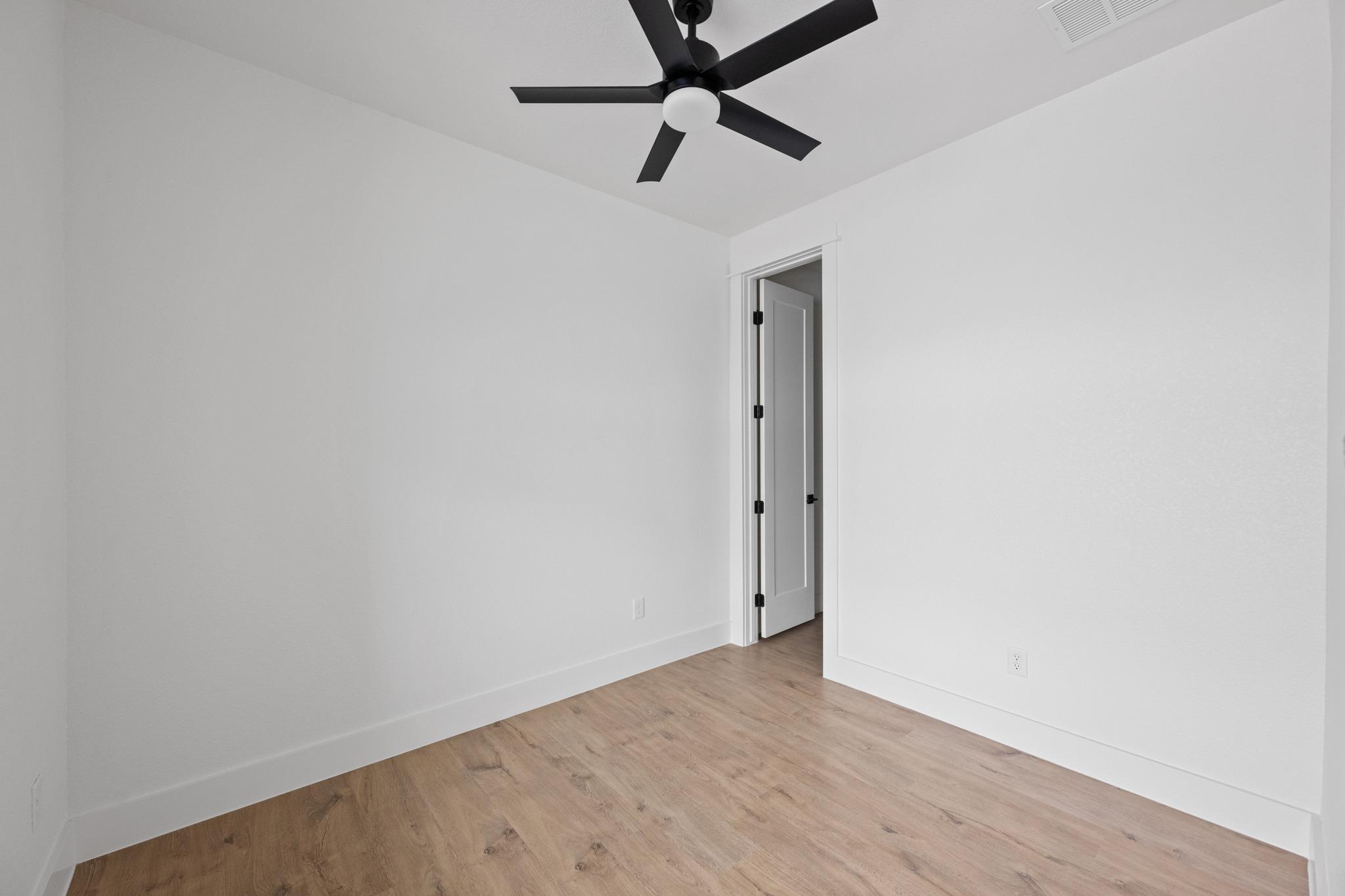 Home photo 19