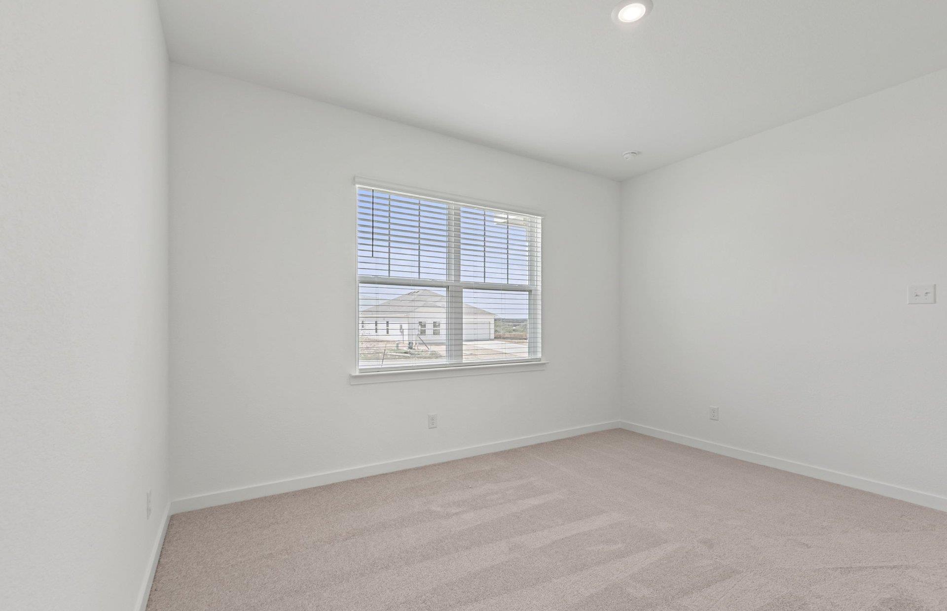 Home photo 19