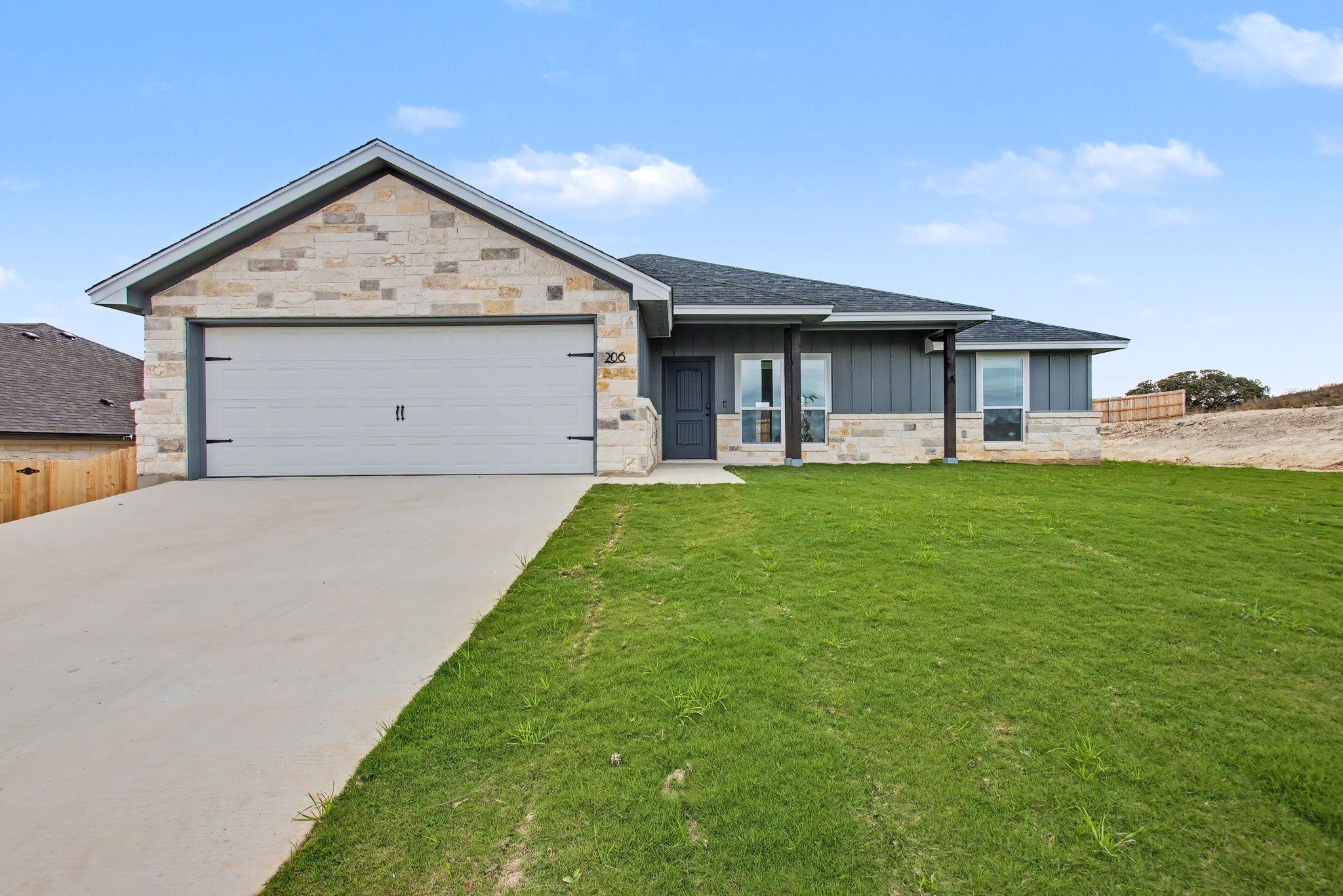 206  Water Well Rd in Burnet
