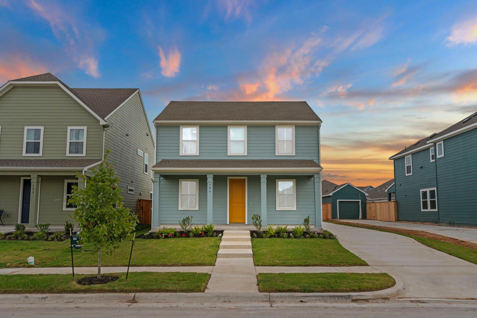106  Cherry Blossom Ln in Taylor