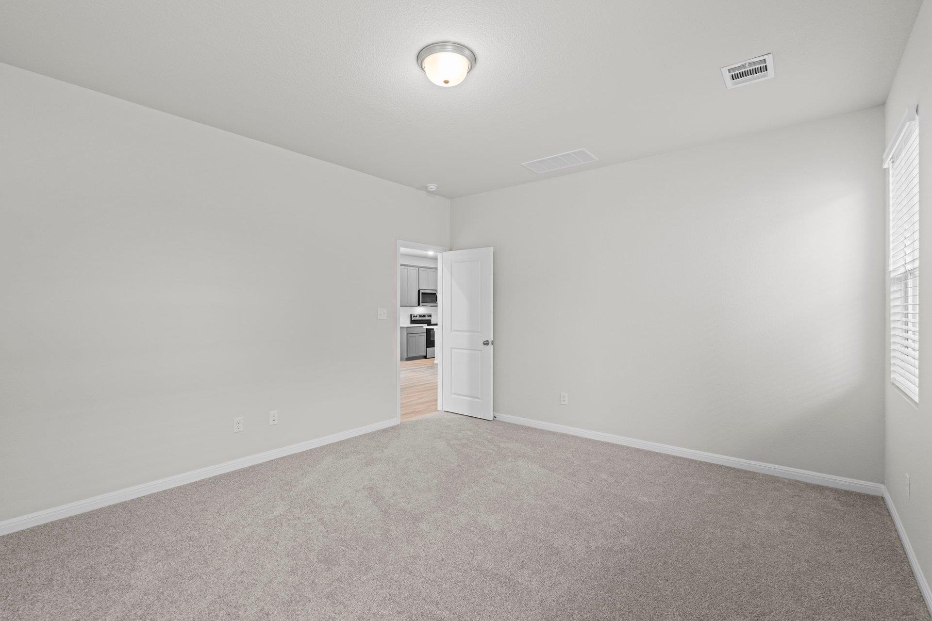 Home photo 17