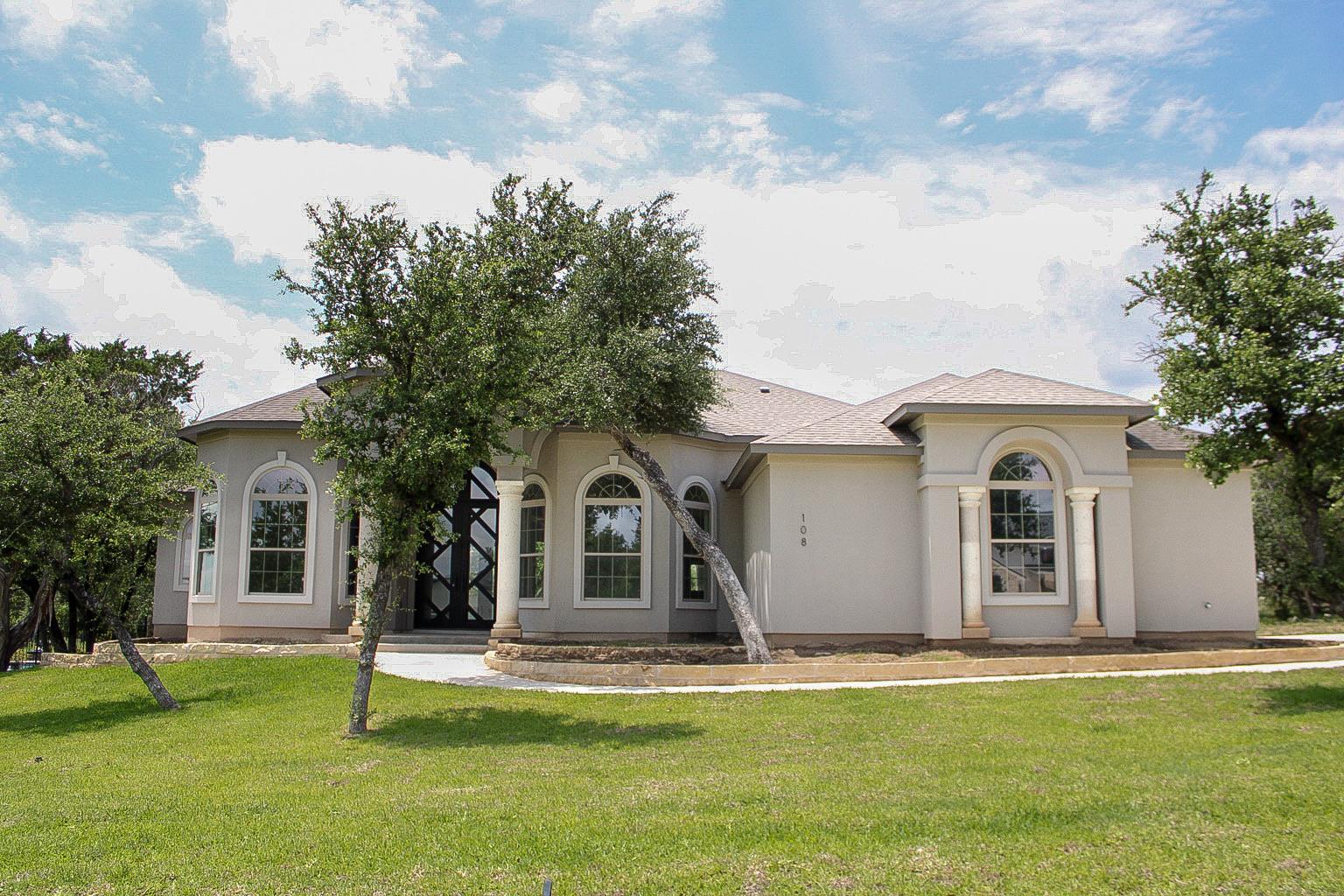 108  Lakeview Estates Dr in Belton