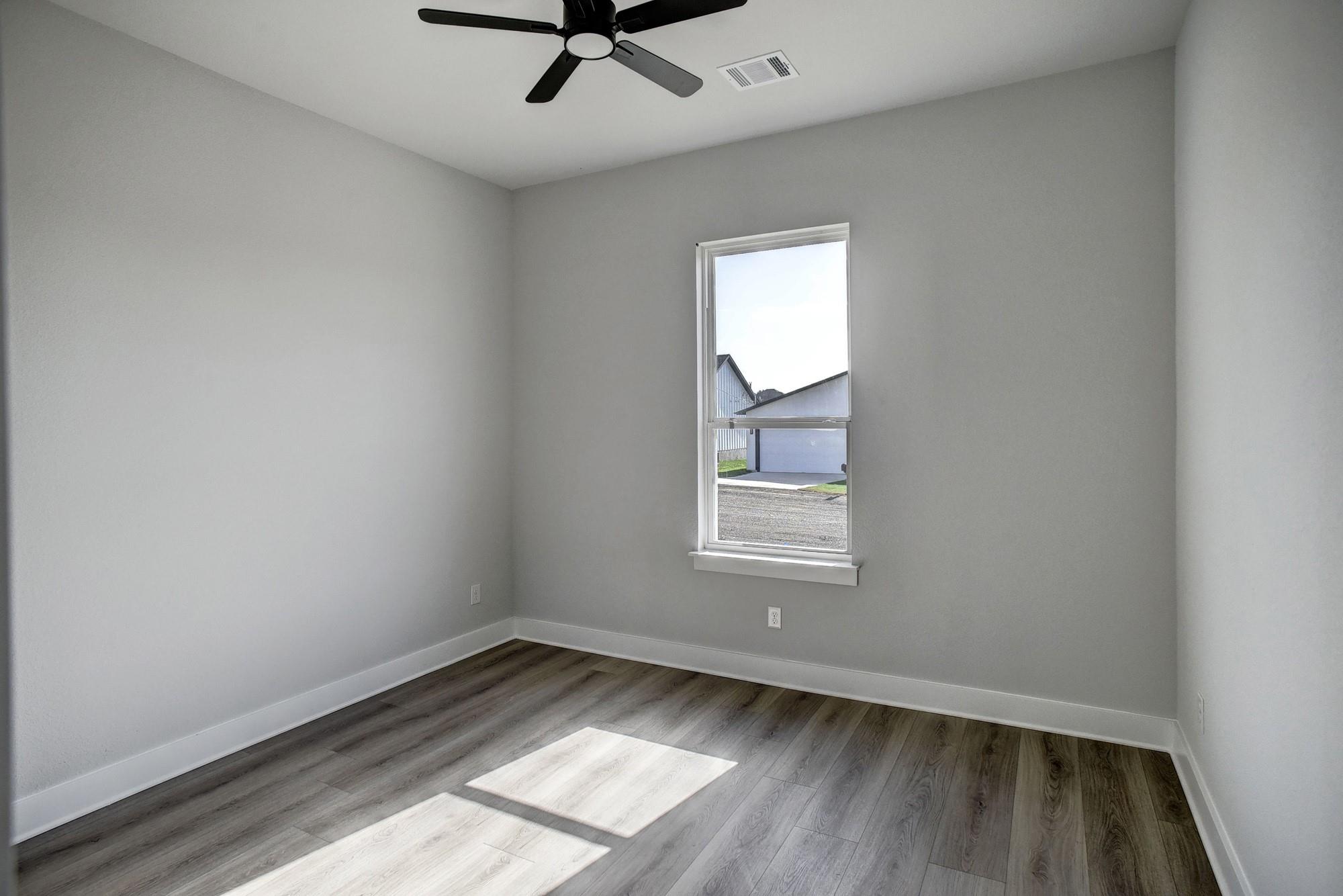 Home photo 23