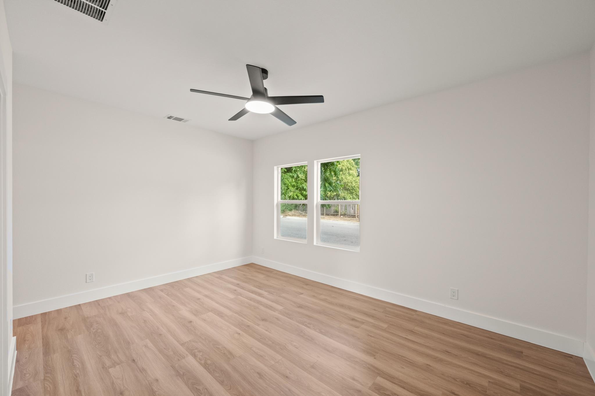 Home photo 19