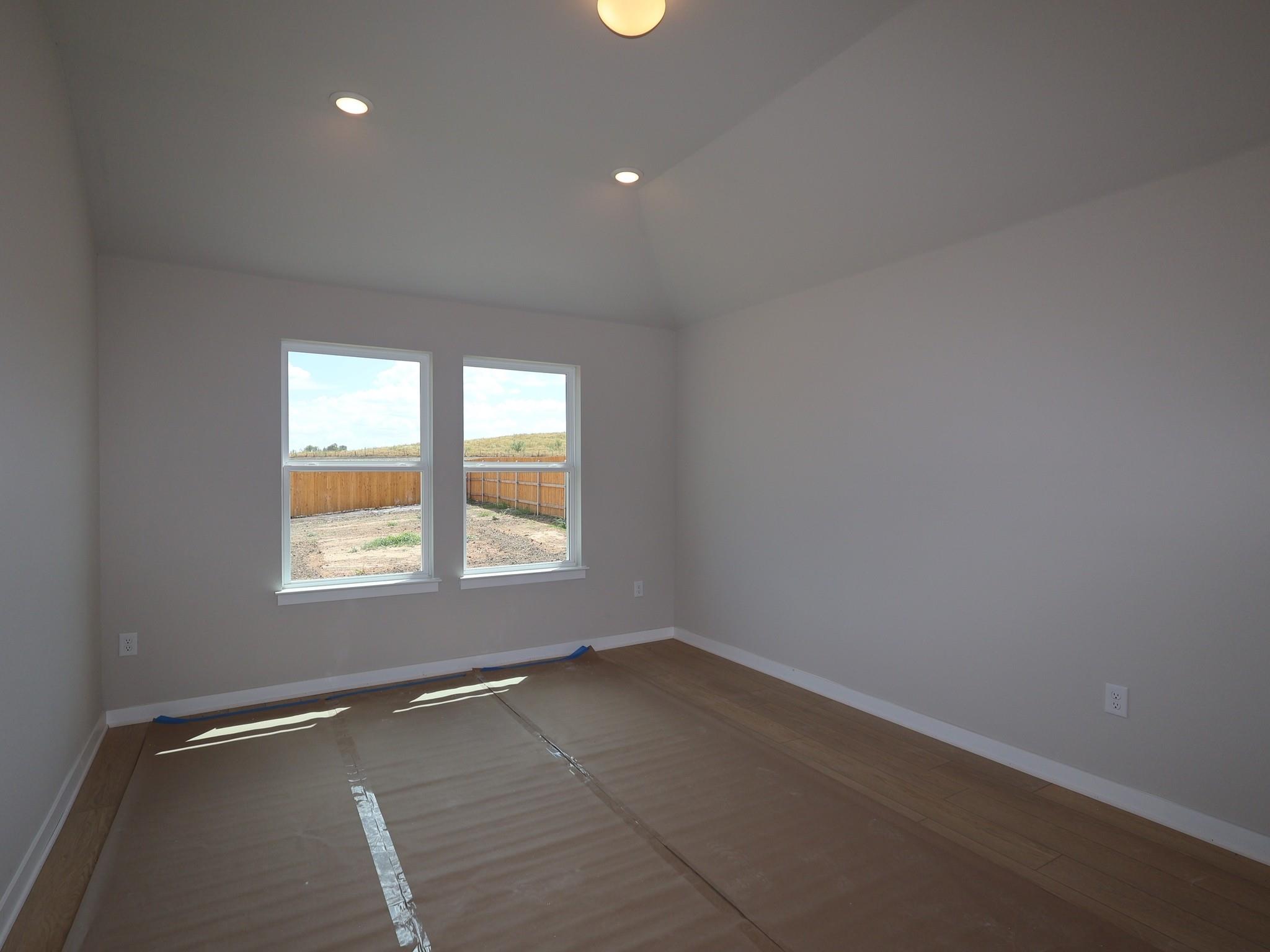 Home photo 4