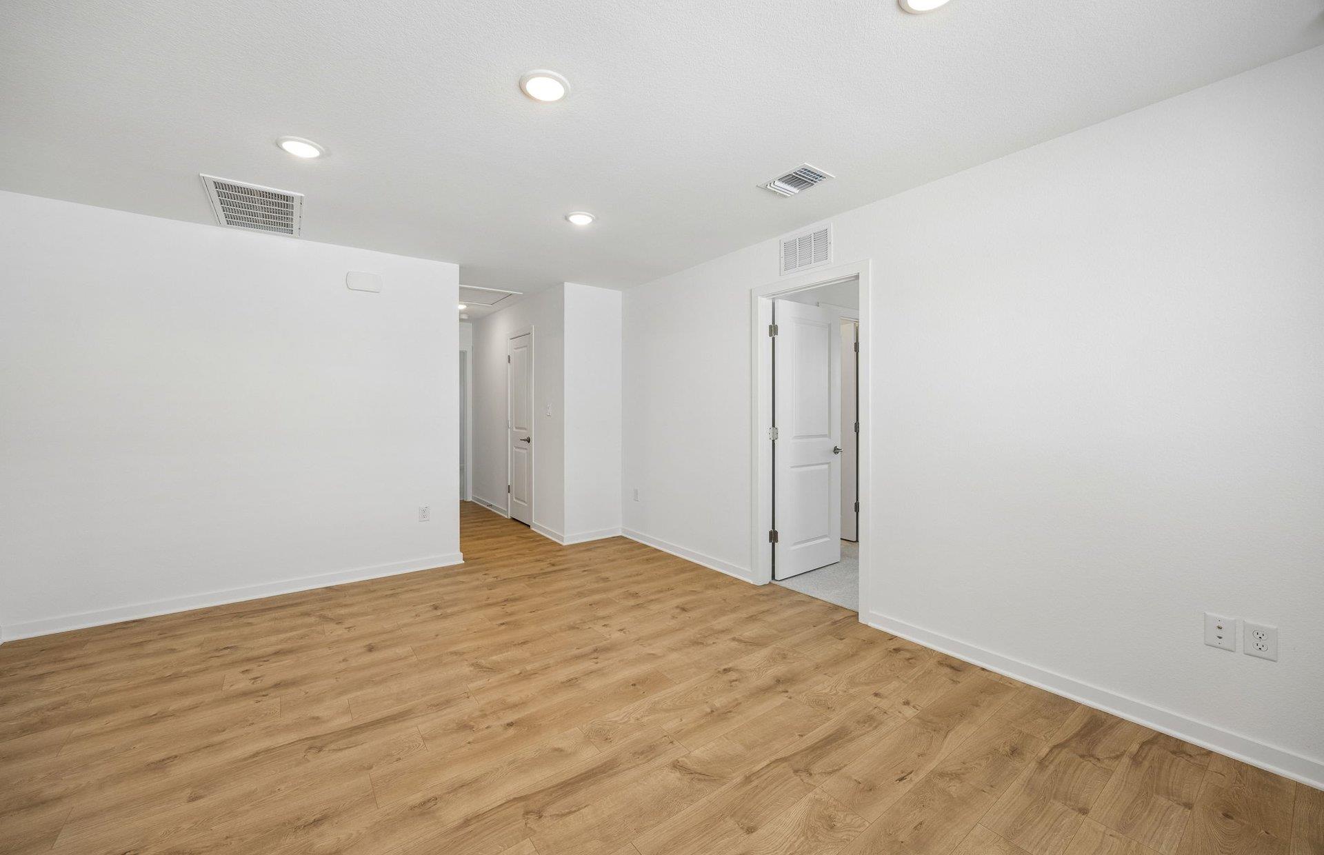 Home photo 19