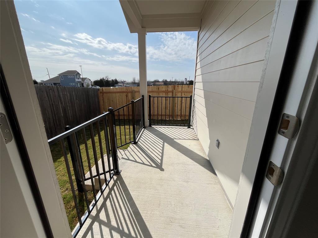 Home photo 17