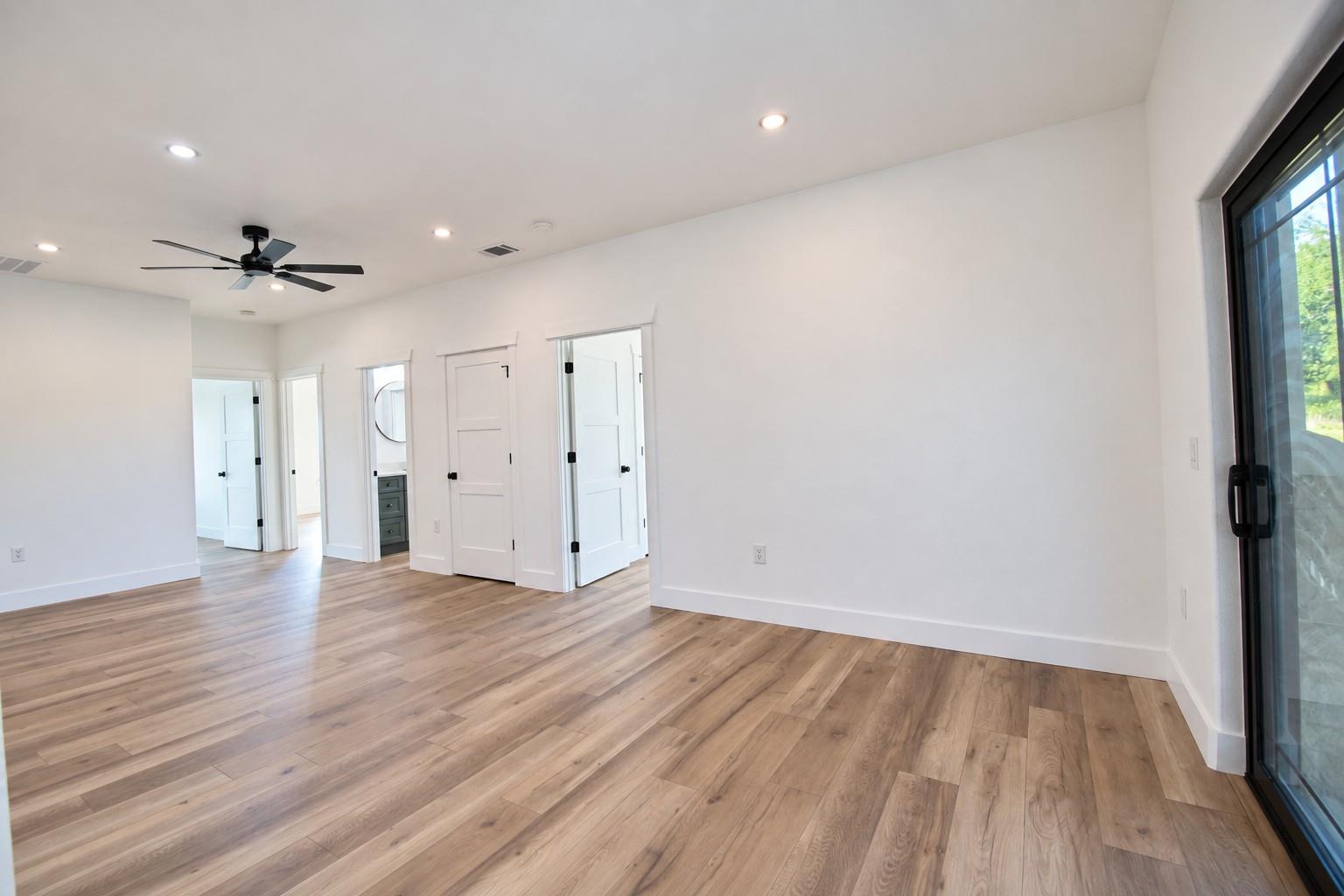 Home photo 17
