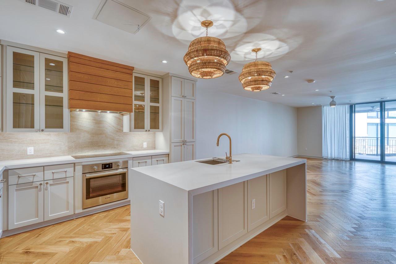 82  Island Dr  #8204 in Horseshoe Bay