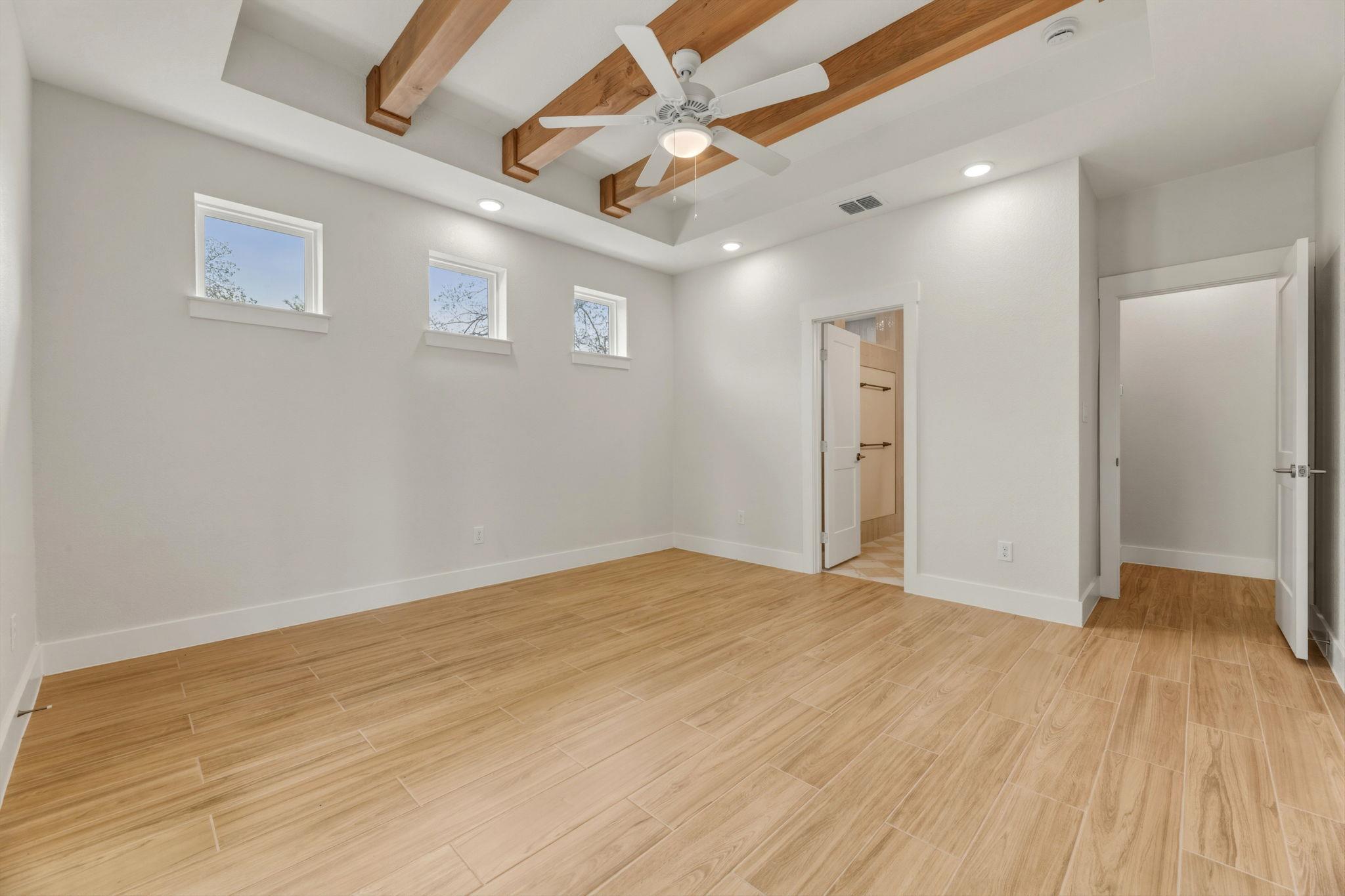 Home photo 19