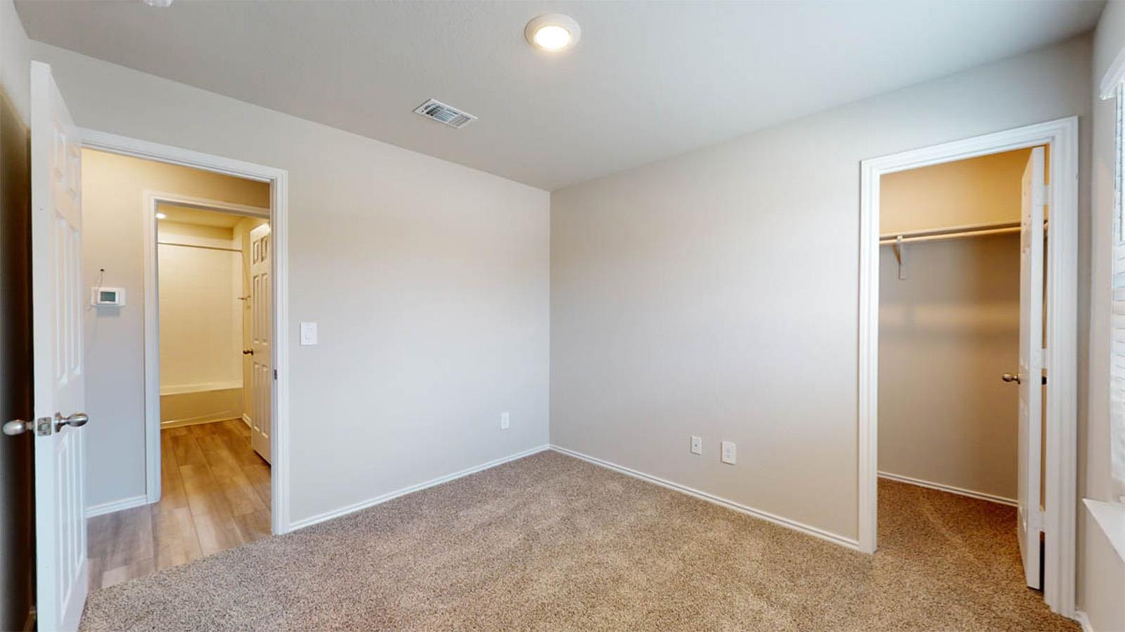 Home photo 17