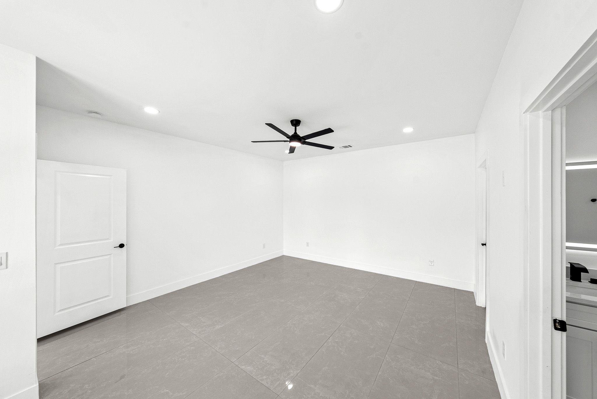 Home photo 18