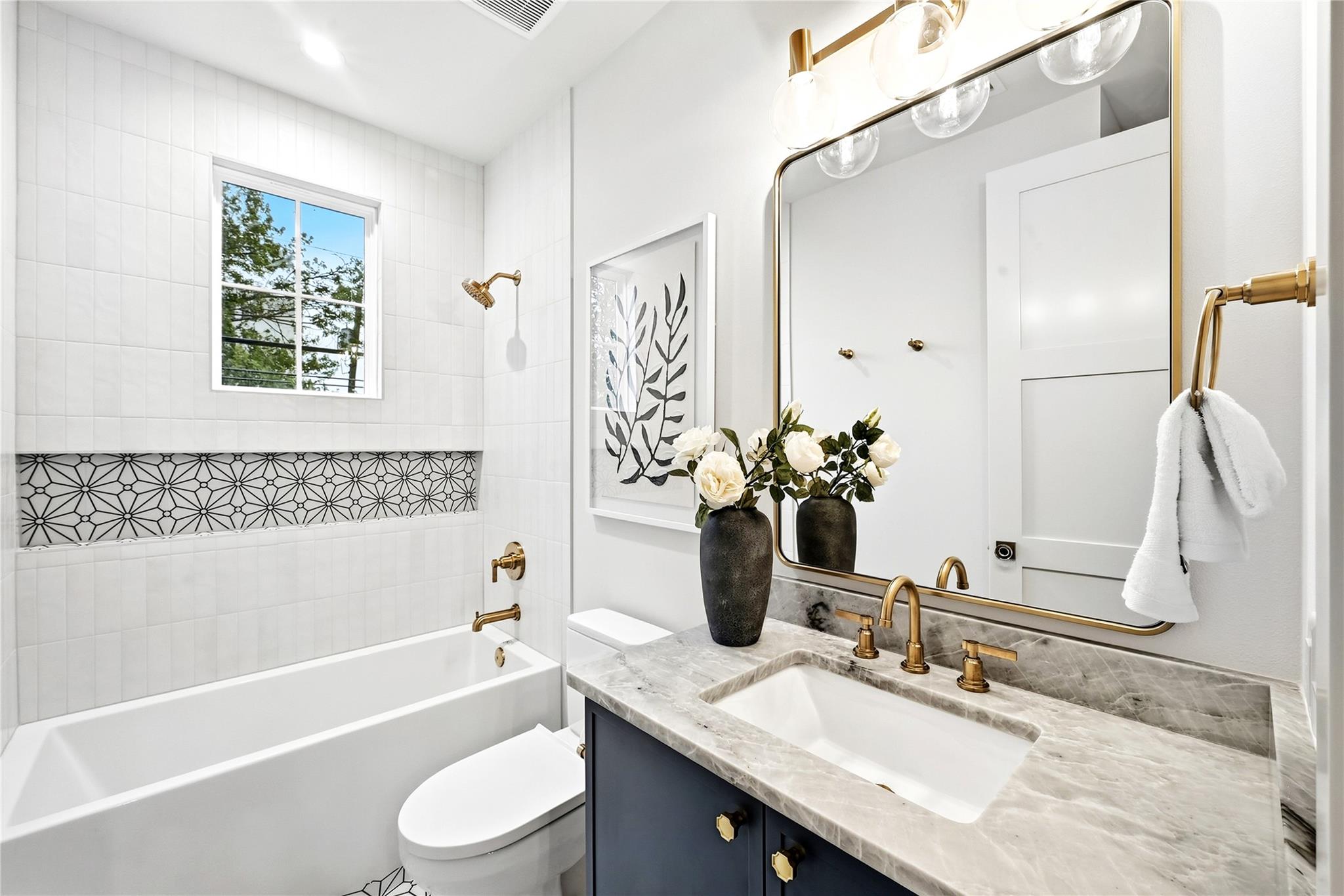 Home photo 20