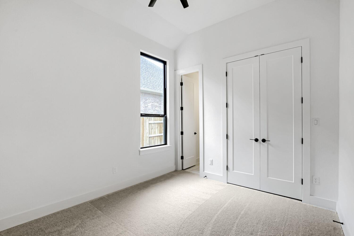 Home photo 17