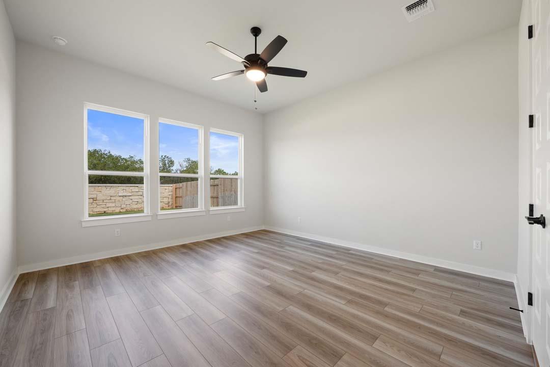 Home photo 19
