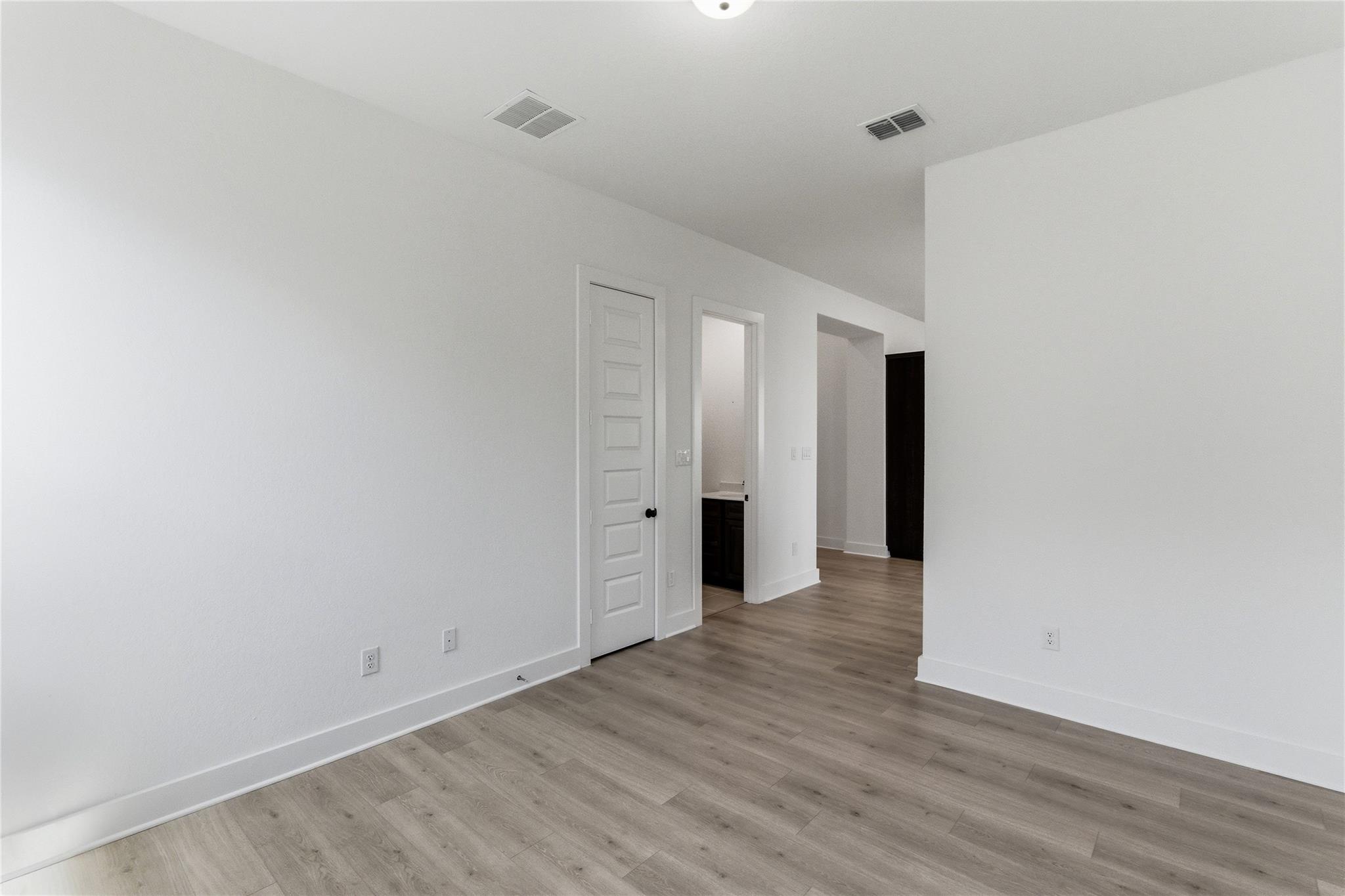Home photo 17