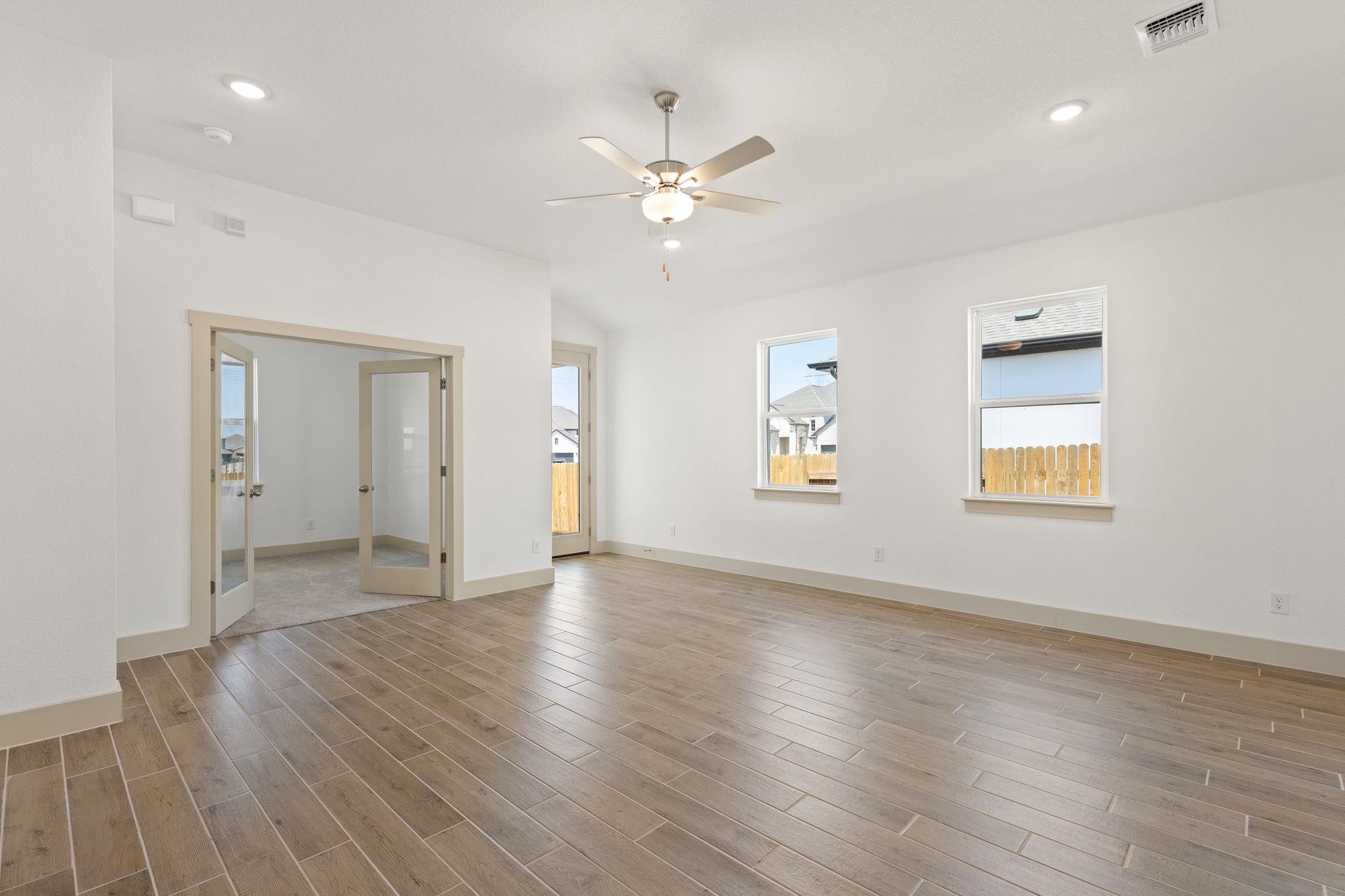 Home photo 17