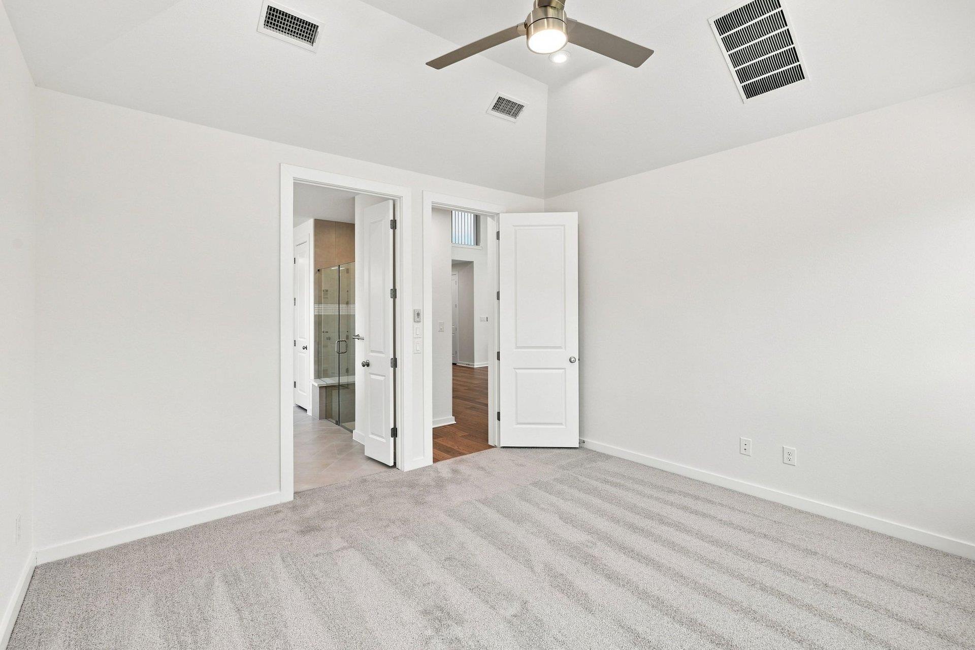 Home photo 21