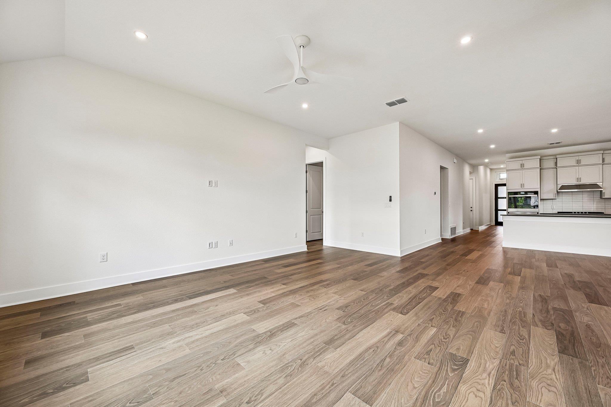Home photo 4