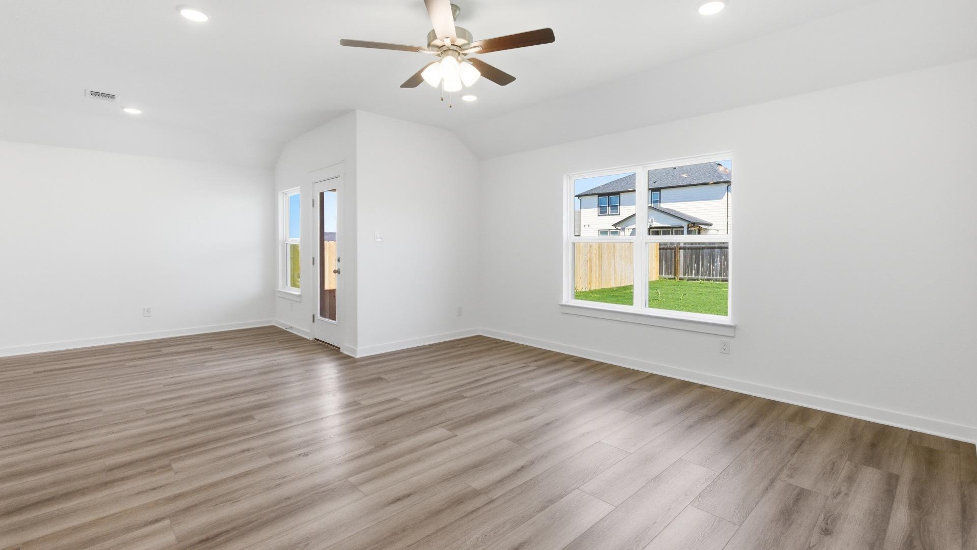 112 Hazy View Rd, San Marcos, TX — Sky Ridge by DRB Homes — thumbnail 3