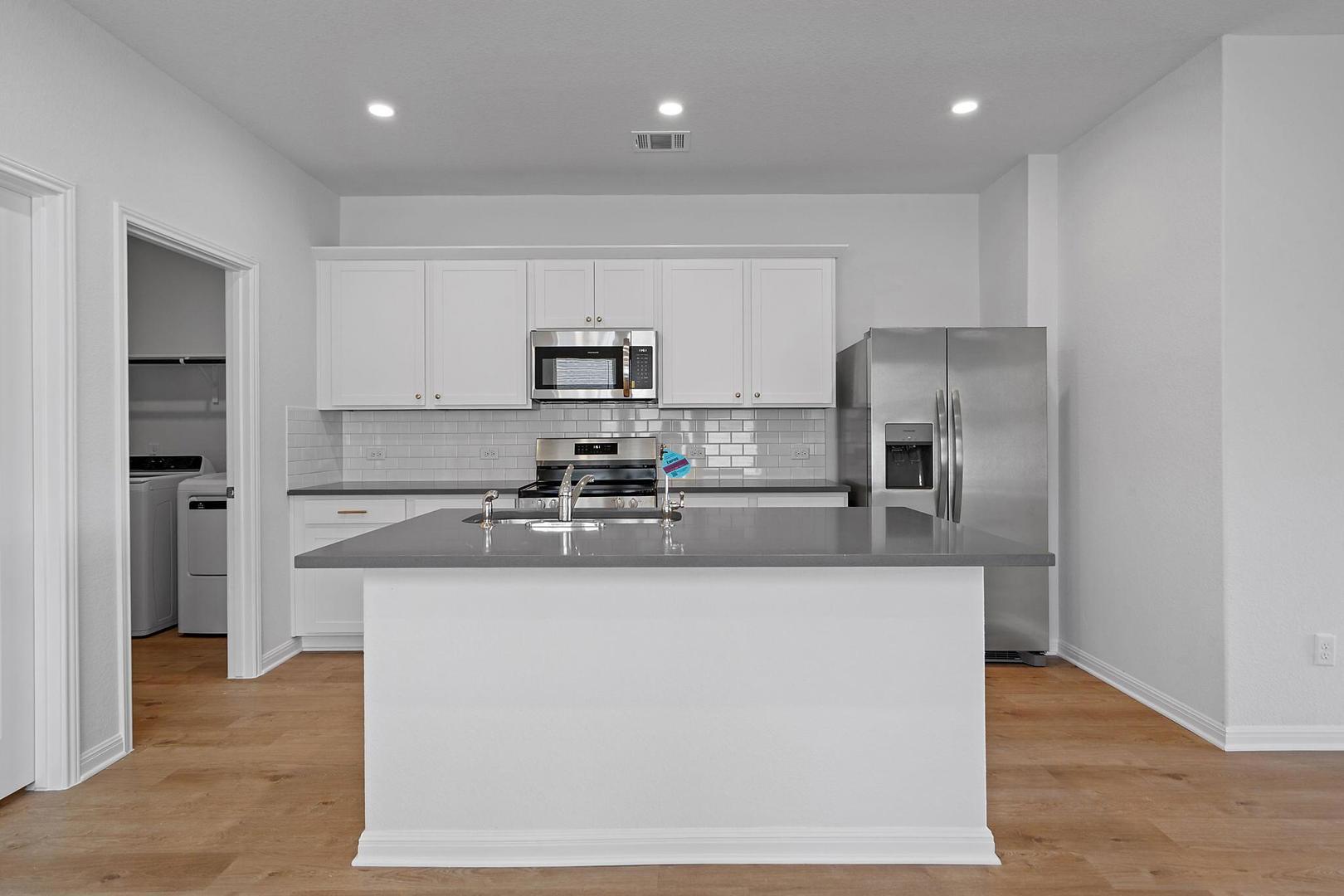 532 The Duke Dr, Jarrell, TX — Cool Water by Empire Homes — thumbnail 3