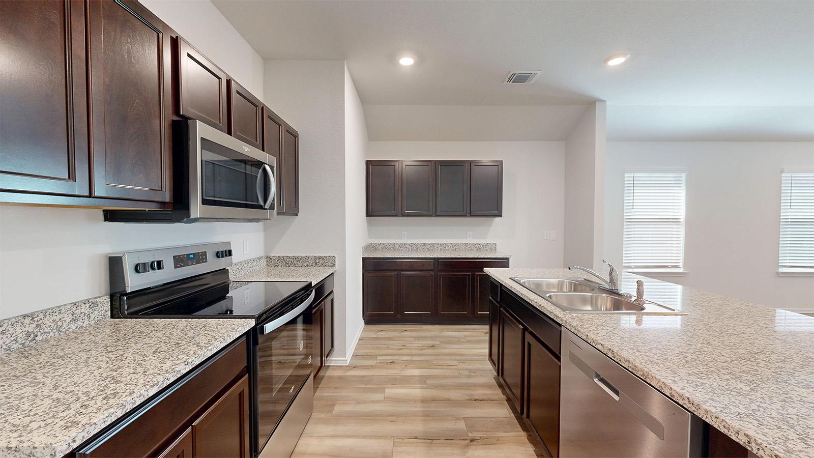 6810 Reginald Dr, Killeen, TX — Mitchell Farms by DR Horton — thumbnail 3